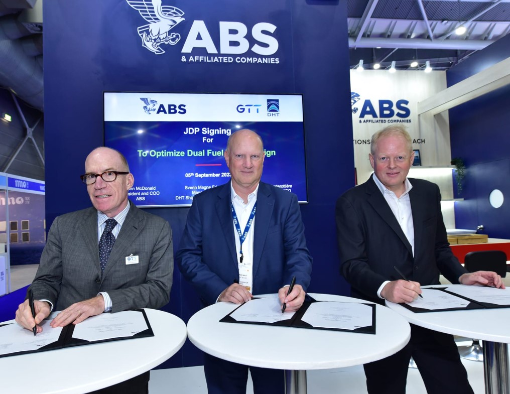 GTT joins forces with ABS and DHT on LNG-powered VLCC design
