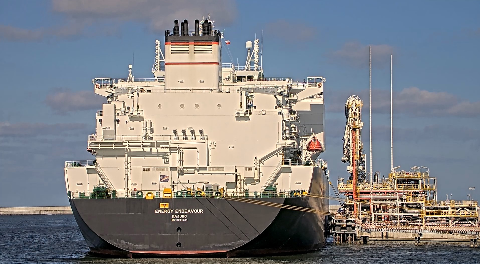 Polish LNG terminal gets 250th cargo