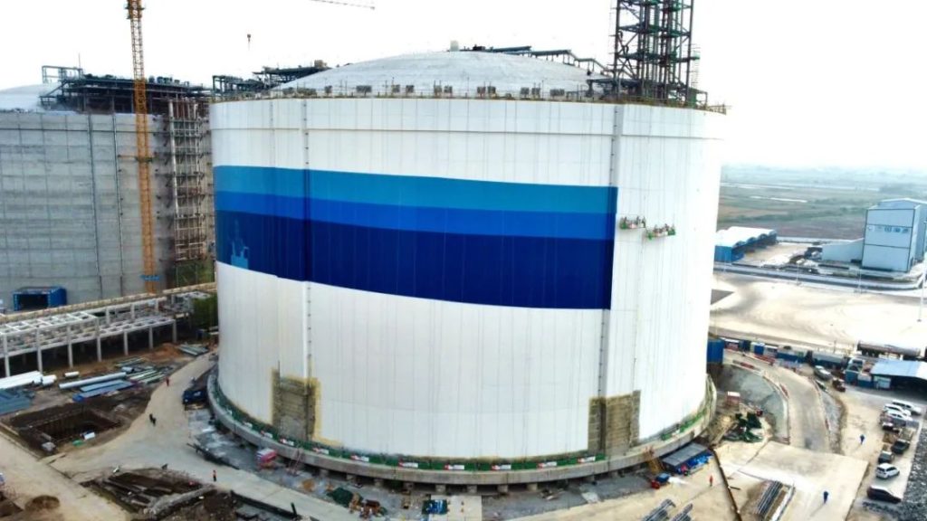 China National Offshore Oil Company (CNOOC) has tested one of six giant LNG storage tanks at its Binhai LNG import terminal in Jiangsu.