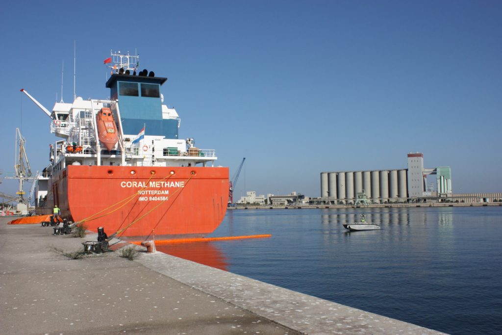 Shell delivers LNG cargo to Avenir's small-scale terminal in Sardinia