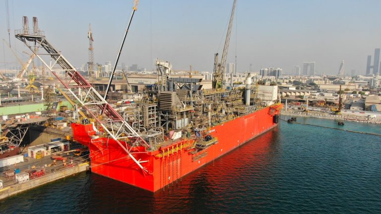 Eni says to launch Congo FLNG project in December