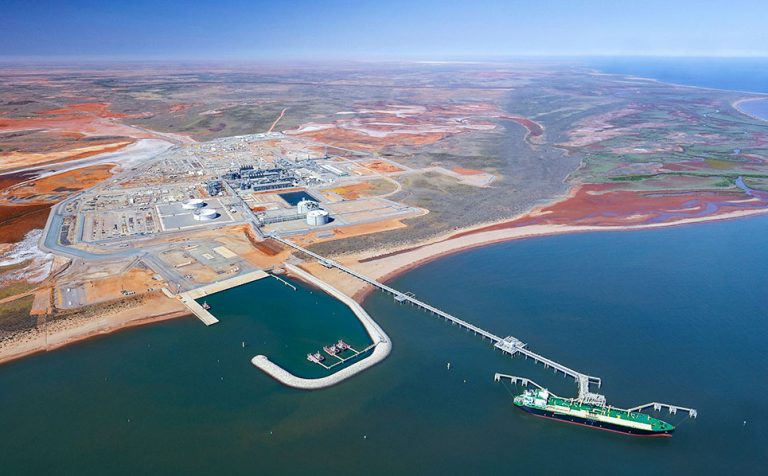 Gorgon and Wheatstone LNG workers vote for second time to restart strike
