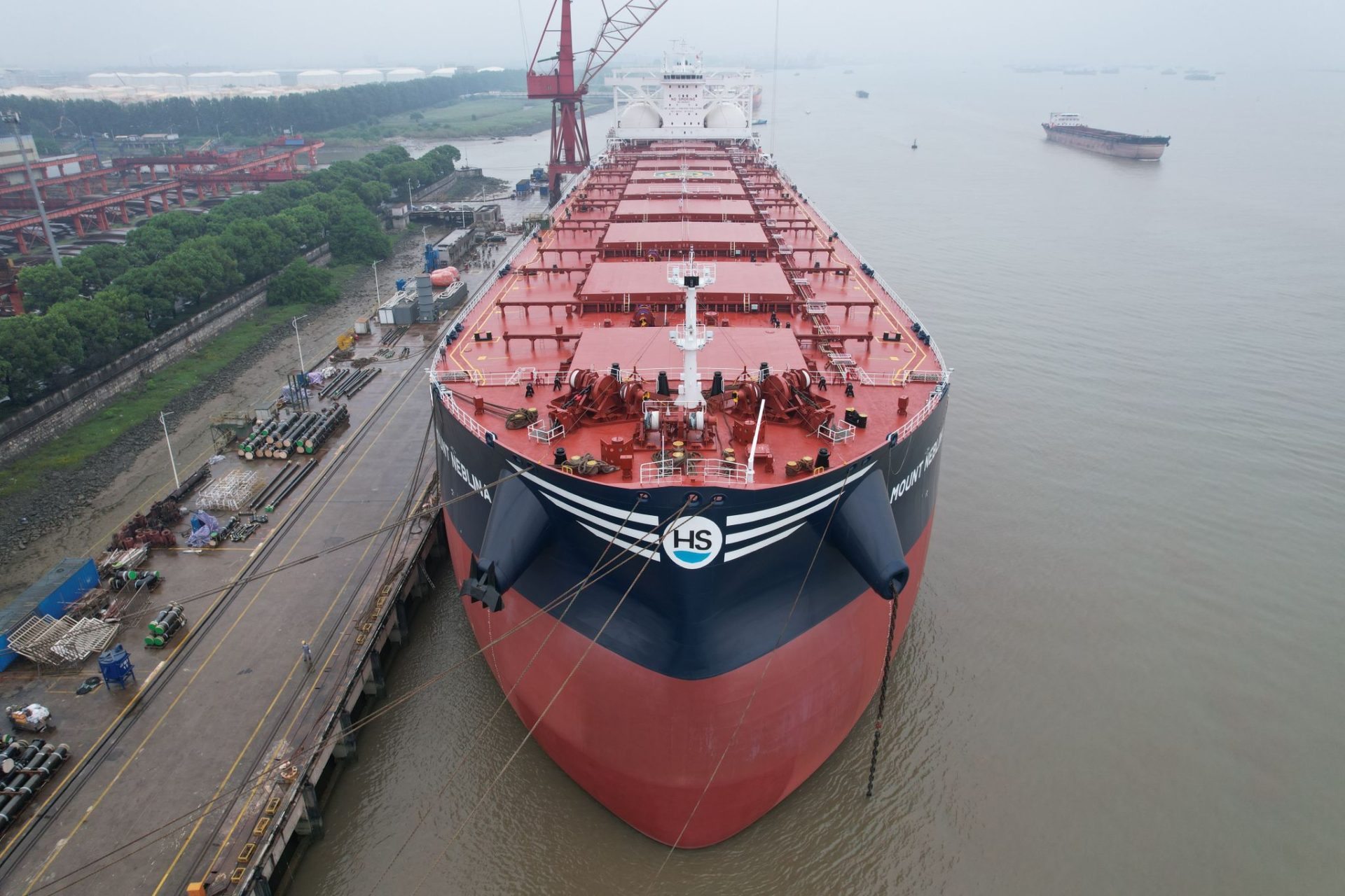Himalaya secures employment for its entire fleet of LNG-powered bulkers