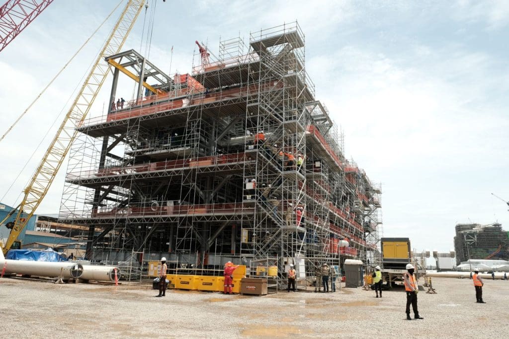 Woodside: Scarborough and second Pluto LNG train project 46 percent ...