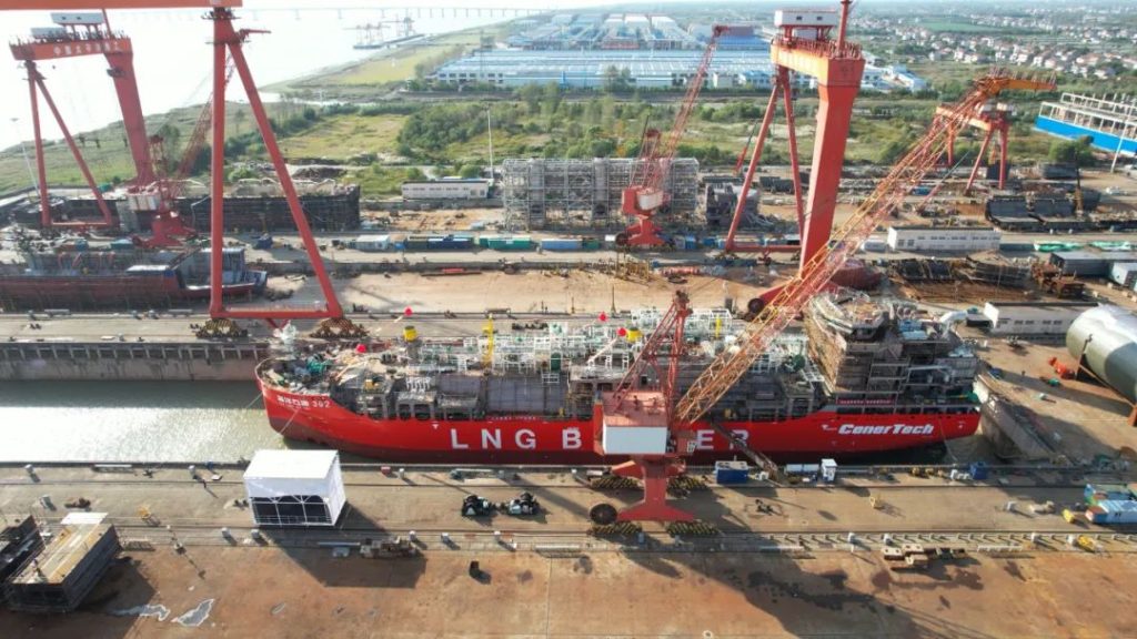 Construction progresses on CNOOC's LNG bunkering newbuild in China