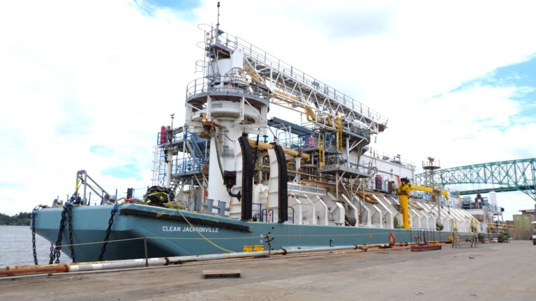 Seaside's LNG bunkering barge to fuel Carnival's newbuild
