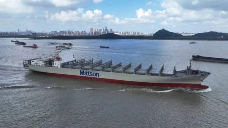 China's CNOOC bunkers Matson's LNG-powered containership