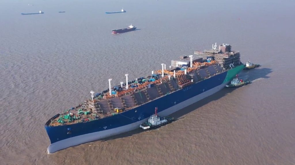 Hudong-Zhonghua floats out MOL’s LNG carrier