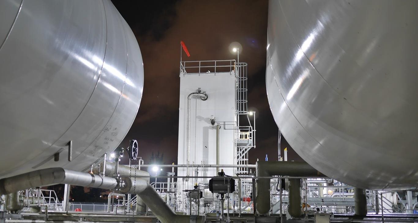 Chart bags new LNG contracts