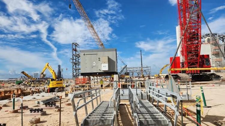 Cheniere's Corpus Christi LNG expansion project almost 50 percent complete