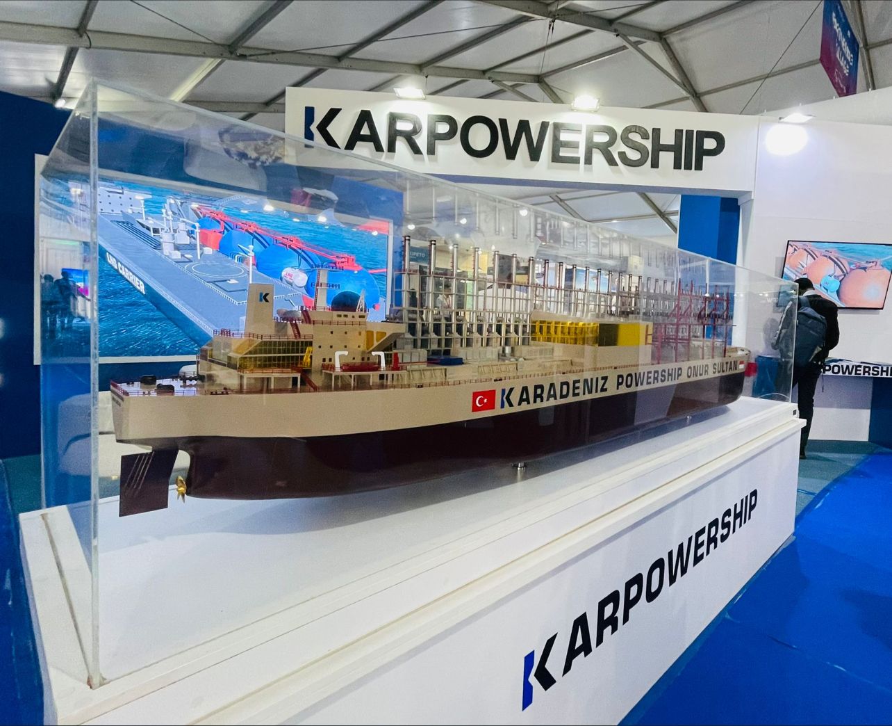Karpowership, Pertamina’s shipping unit ink LNG pact