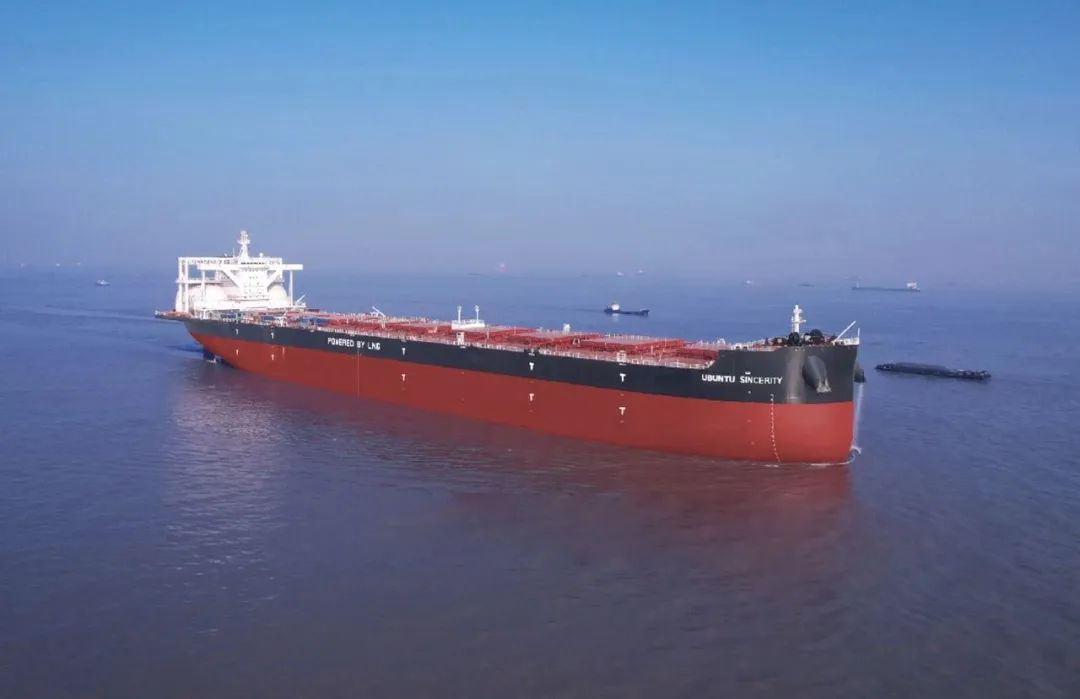 China's SWS delivers LNG-powered bulker to Anglo American