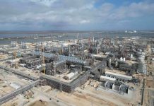 ExxonMobil CEO says Golden Pass plant on track to deliver first LNG in H1 2025