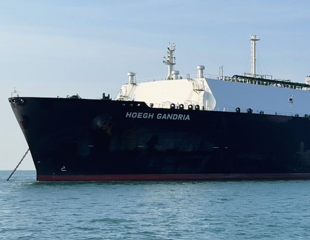 Hoegh LNG takes over management of Hoegh Gandria