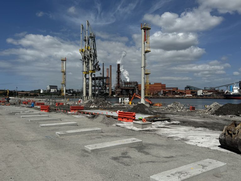 Hoegh LNG work progresses on Port Kembla terminal