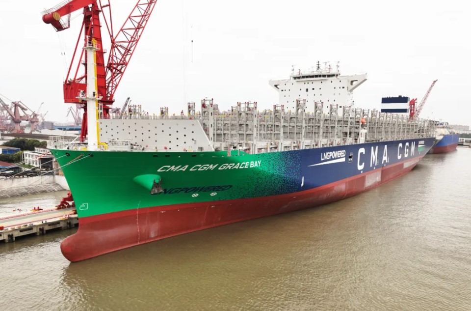 Jiangnan delivers LNG-fueled CMA CGM Grace Bay