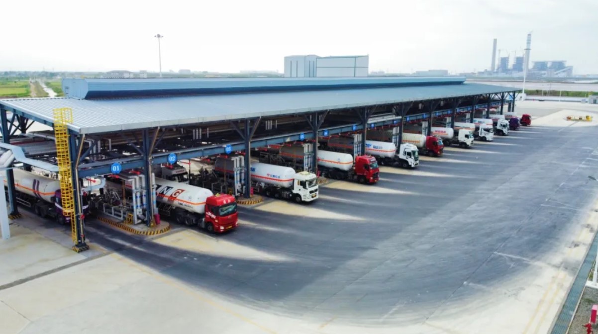 China’s CNOOC completes more than 100,000 Binhai LNG truck loading ops