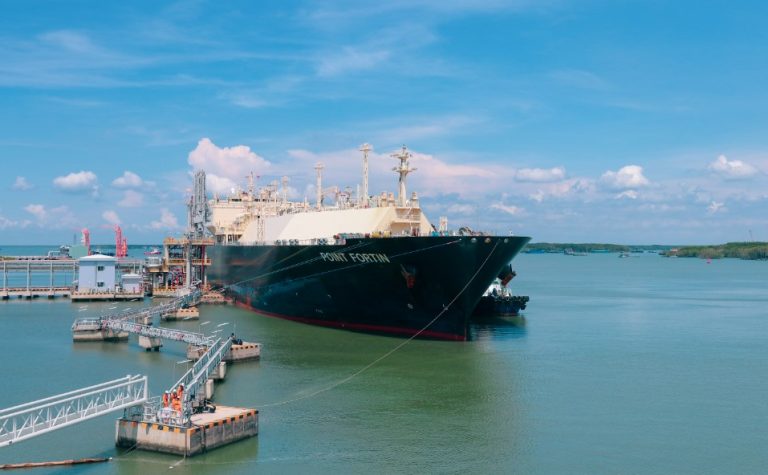 Spot LNG shipping rates rise, European prices steady