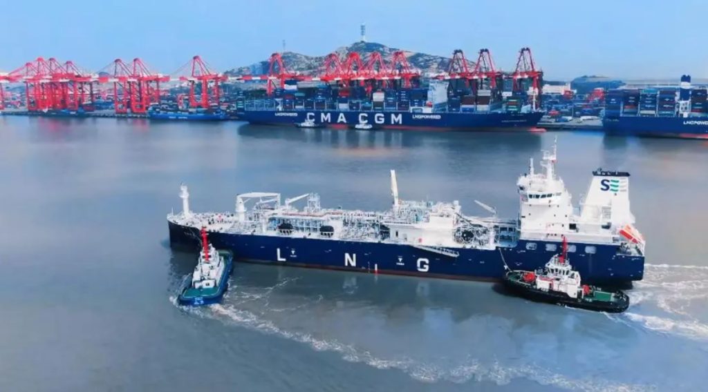China's SSES in 100th LNG bunkering op