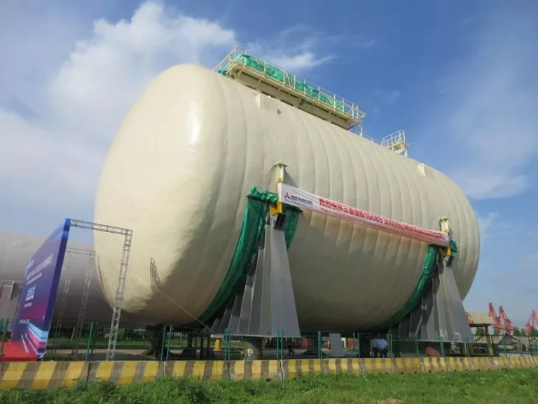 Mitsubishi Shipbuilding bags new LNG FGSS gig from Imabari