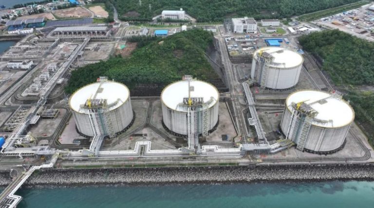 China’s LNG imports drop 4.6 percent in June