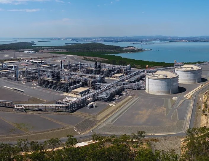 Australian LNG export revenue down in July