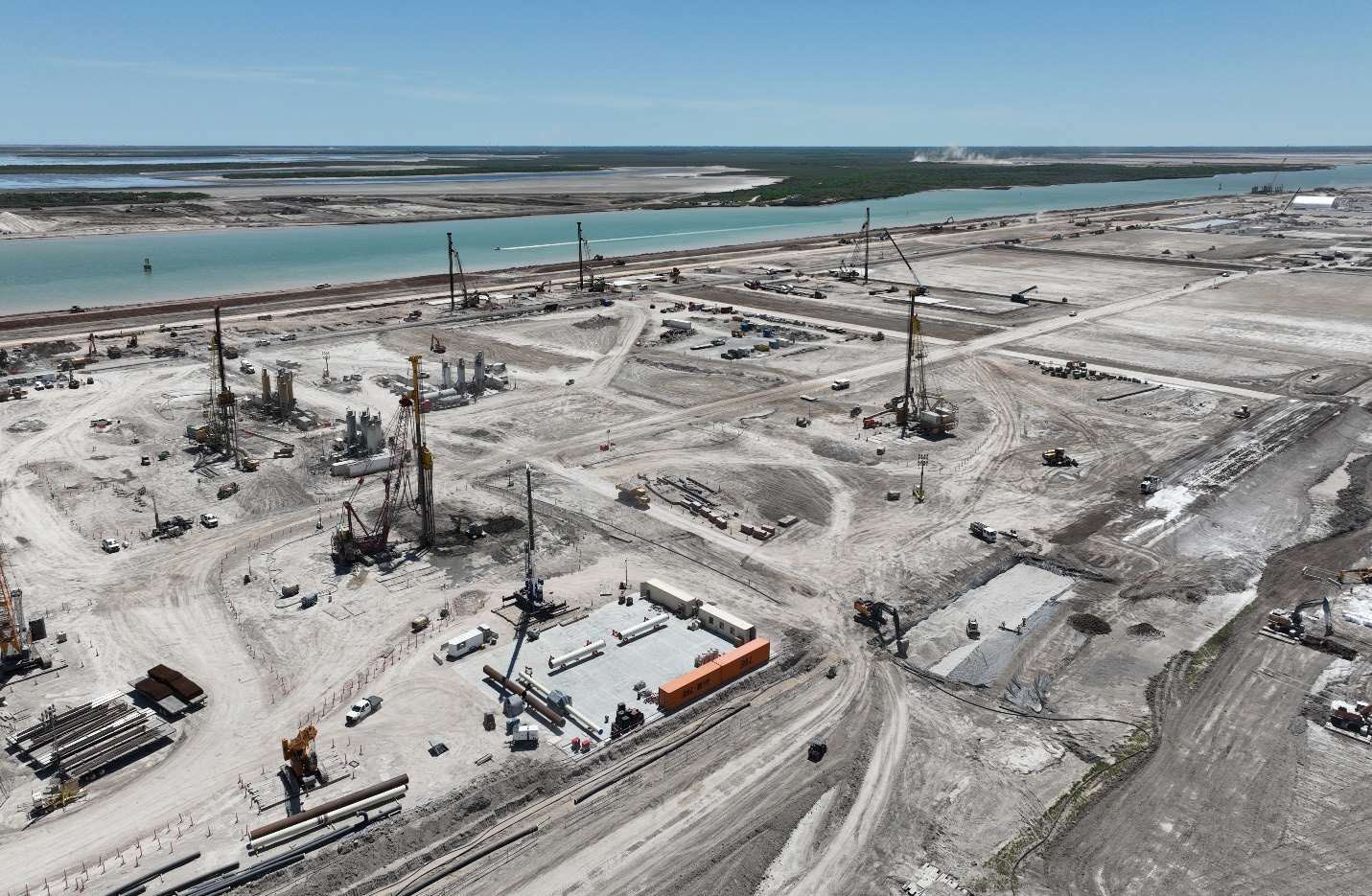 CEO NextDecade exploring all actions to ensure Rio Grande LNG construction