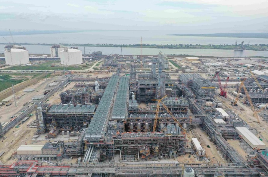 Golden Pass seeks FERC extension to complete Texas LNG terminal