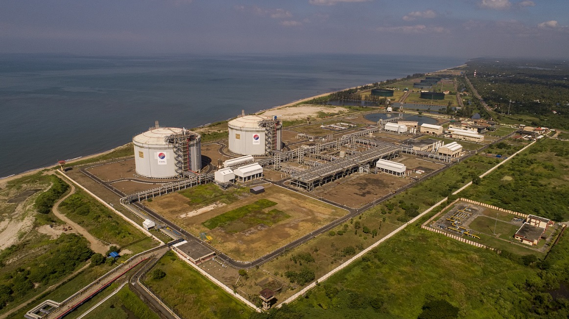 India's Petronet seals Sri Lanka LNG supply deal