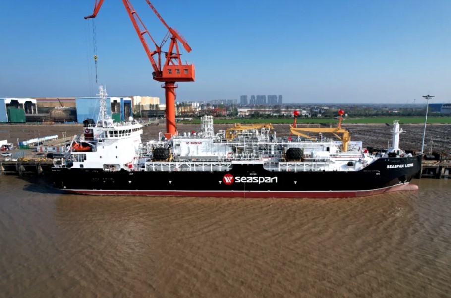 CIMC SOE delivers second LNG bunkering ship to Seaspan