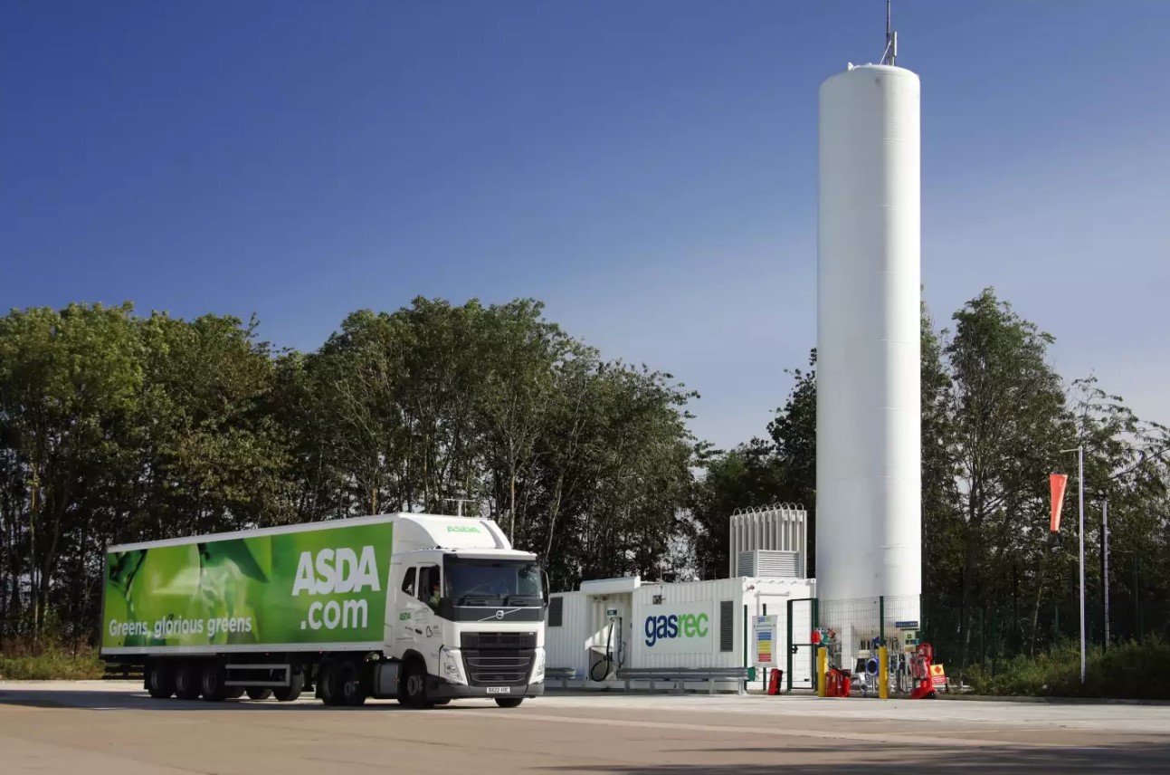 Asda expands its network of LNG stations