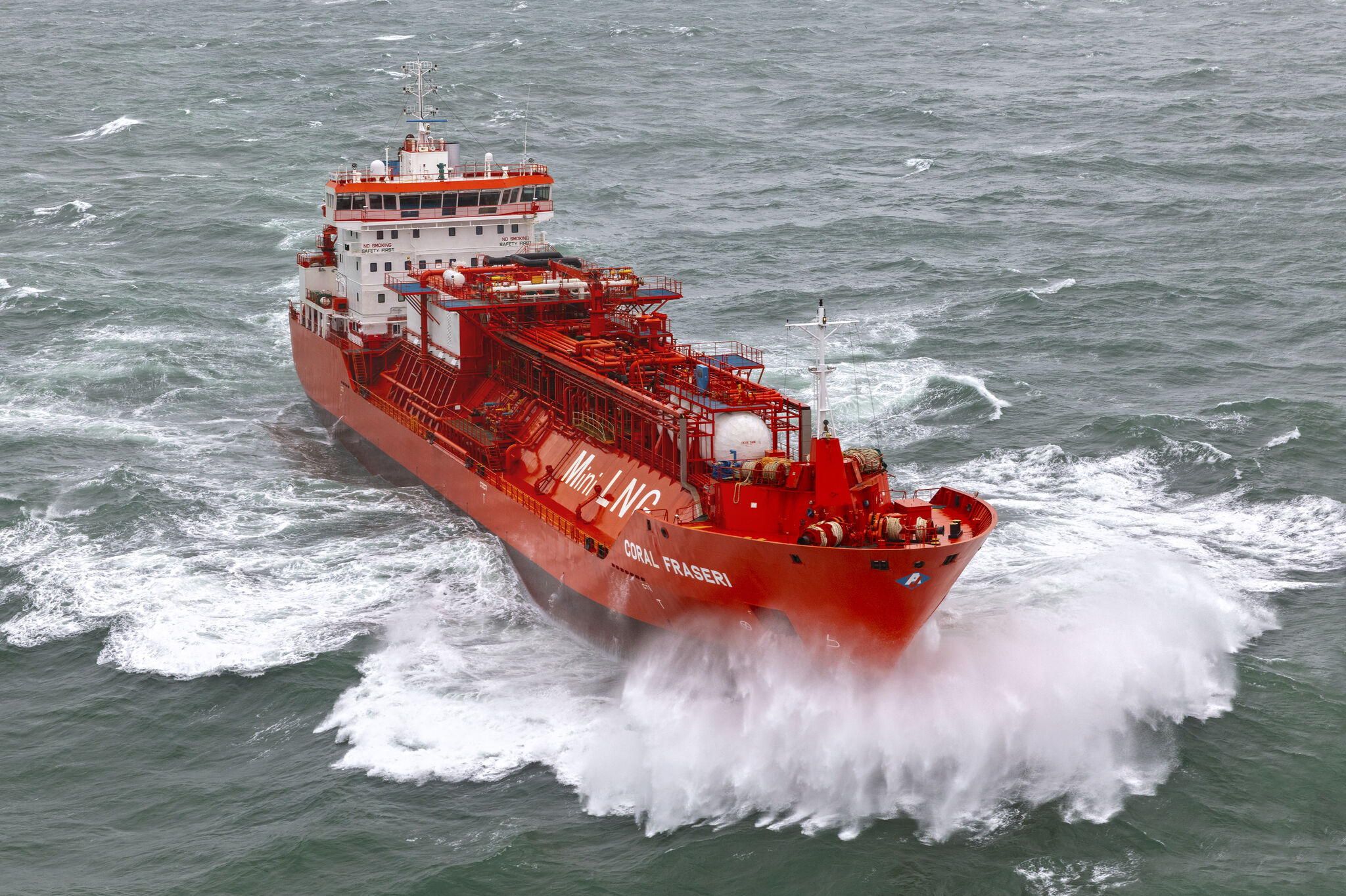 Bunker One enters LNG bunkering with Anthony Veder charter deal