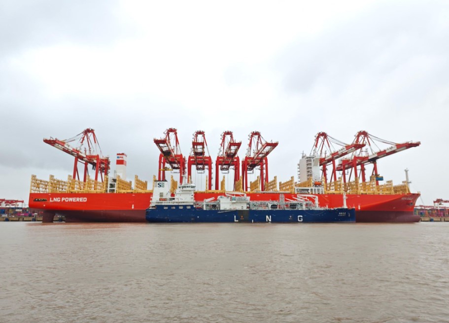 PIL to order more LNG-powered containerships in China