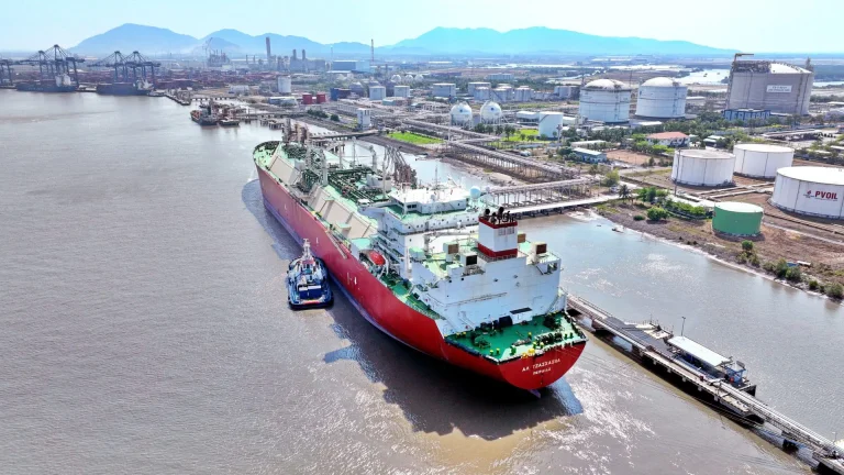 PetroVietnam Gas to supply LNG to EVN's power plant