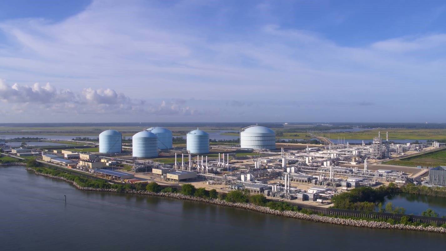 Kinder Morgan gets OK to boost Elba Island LNG capacity