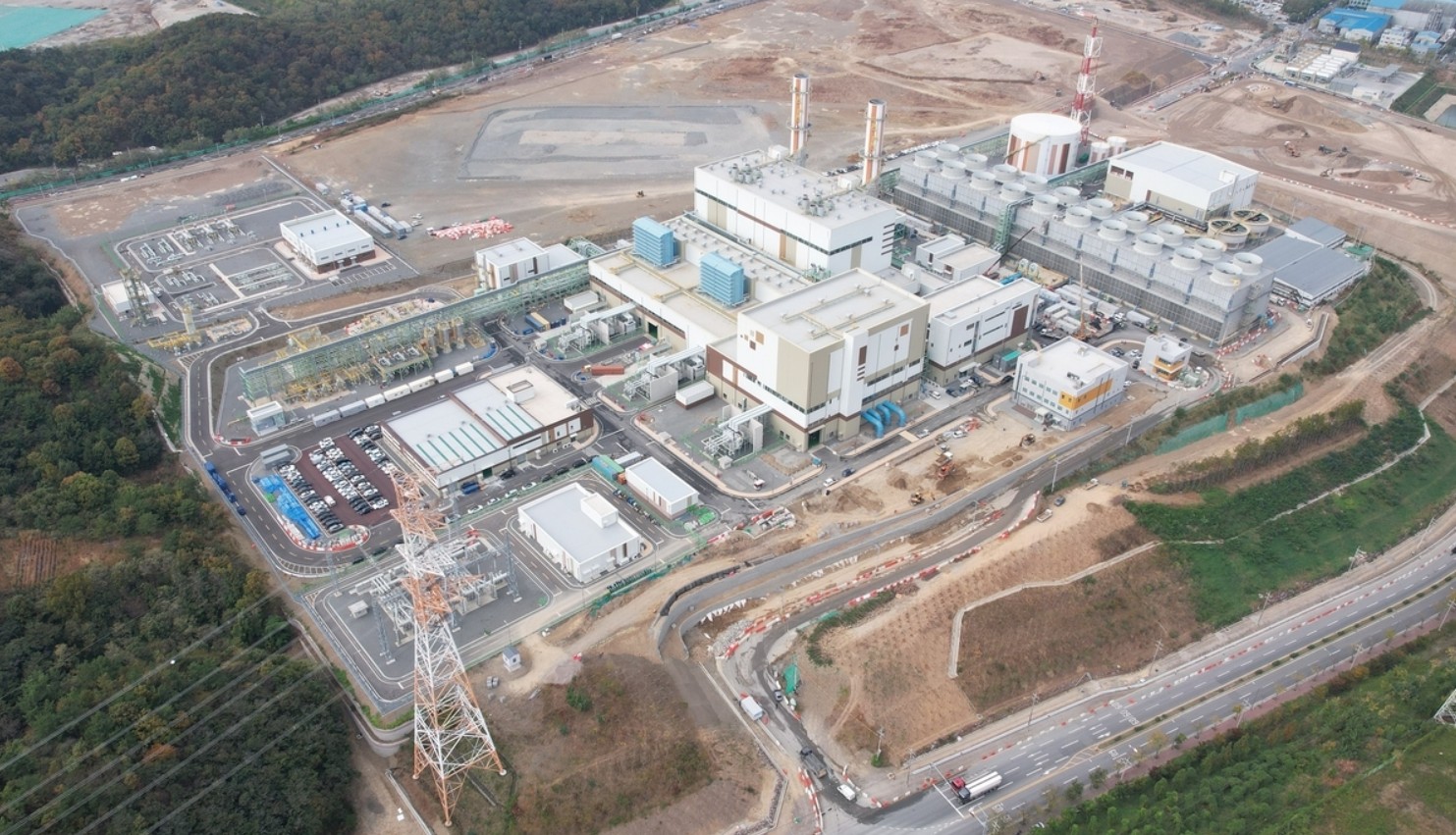 South Korea's SK Gas launches LNG, LPG power plant in Ulsan