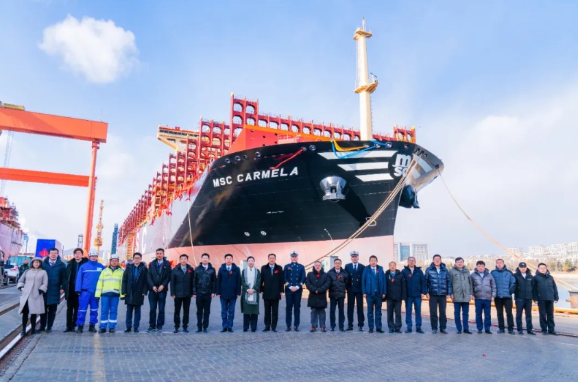 MSC takes delivery of new LNG-powered containership in China