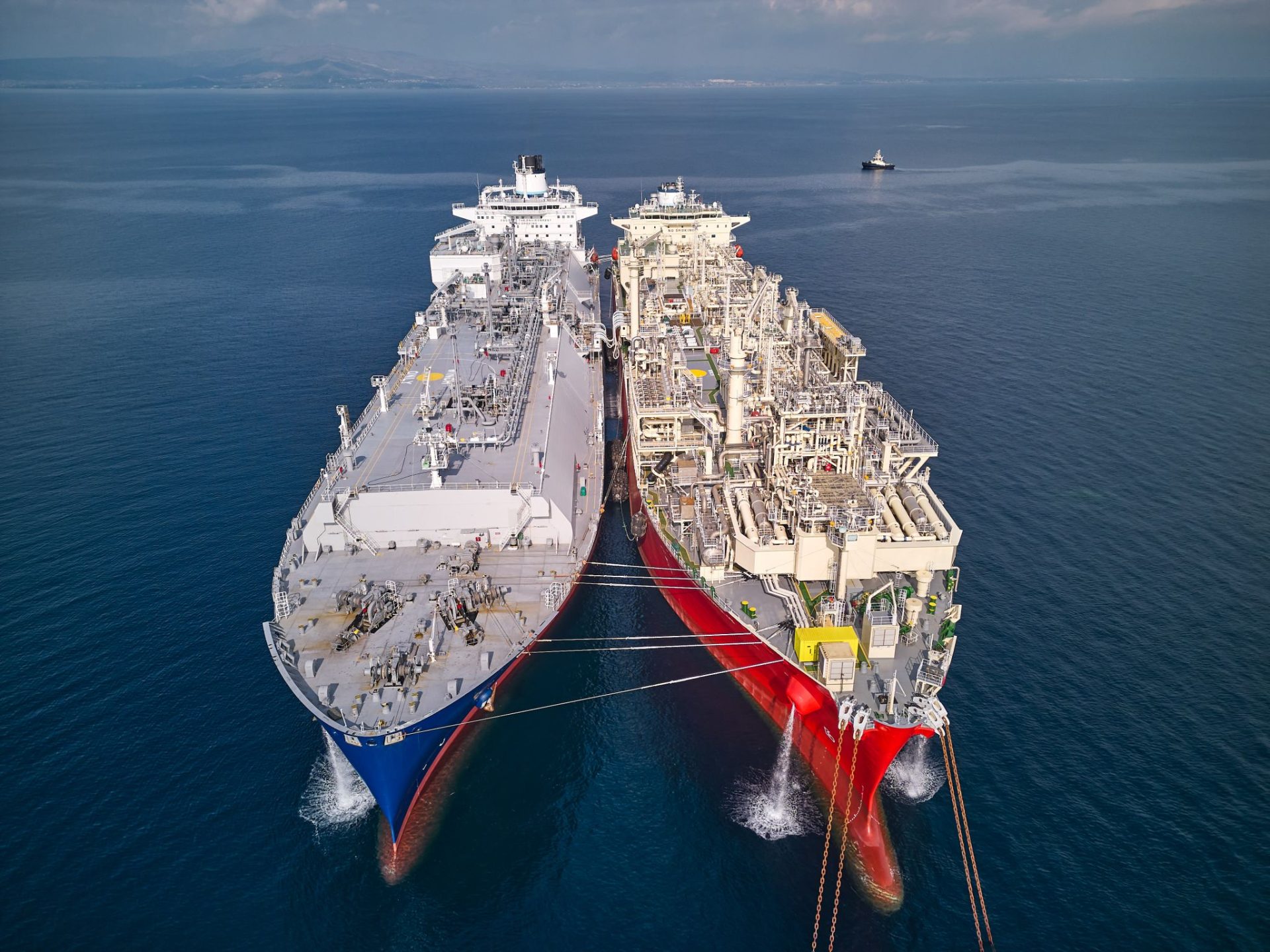 Greek LNG imports drop in 2024