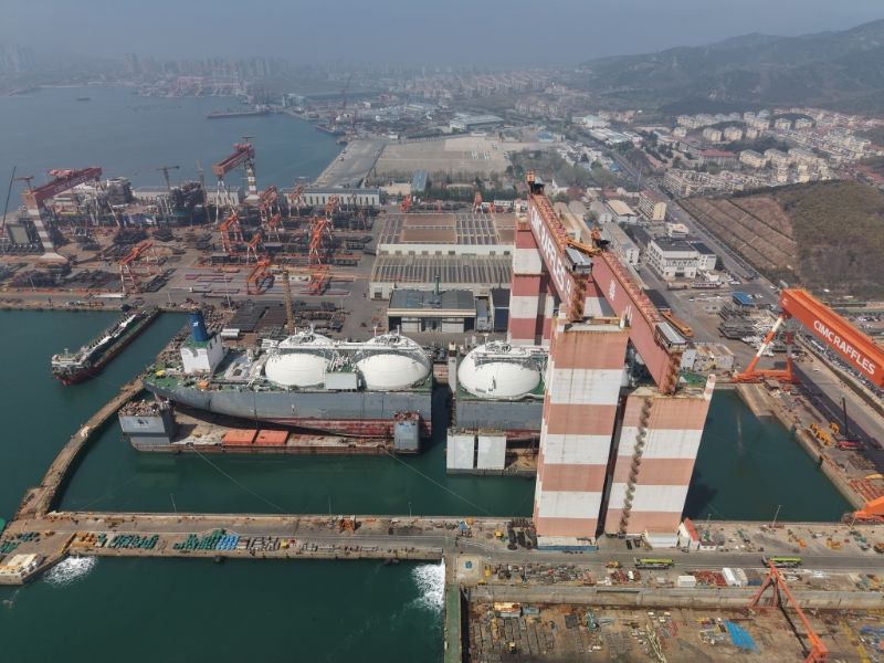Chinese yard moving forward with Golar FLNG conversion