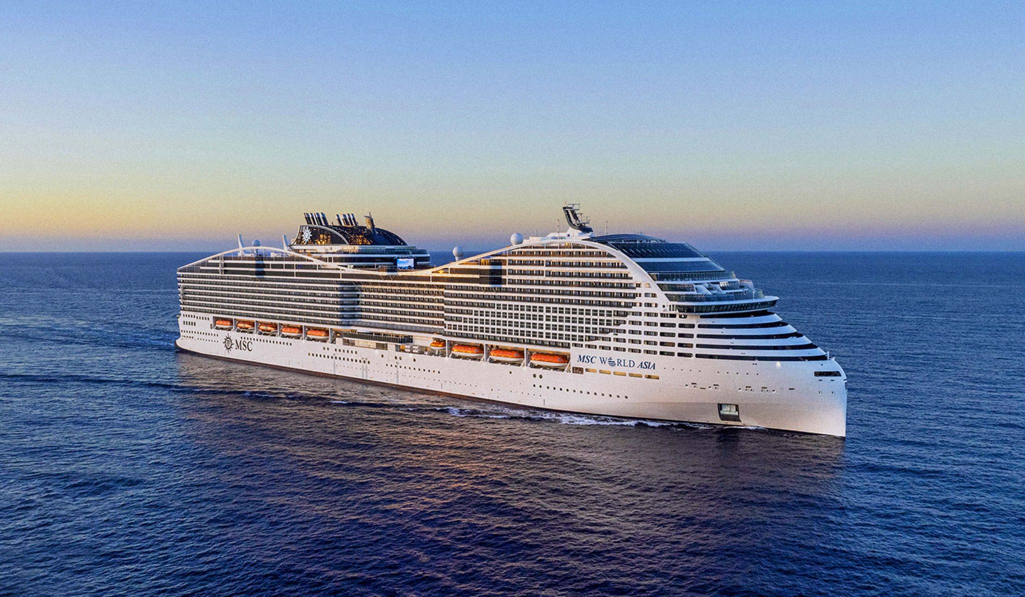 MSC books two more LNG-powered ships in France