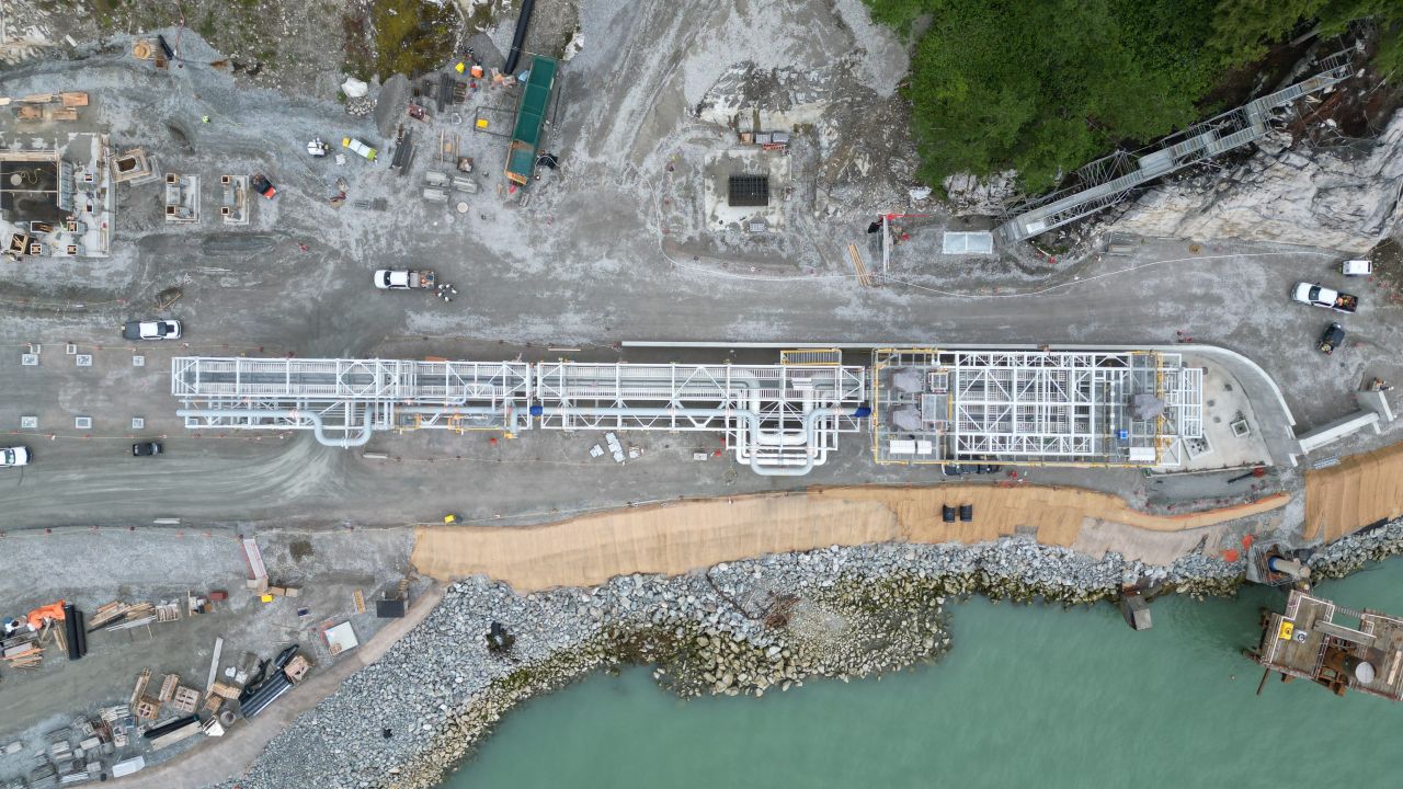 First modules installed at Woodfibre LNG site