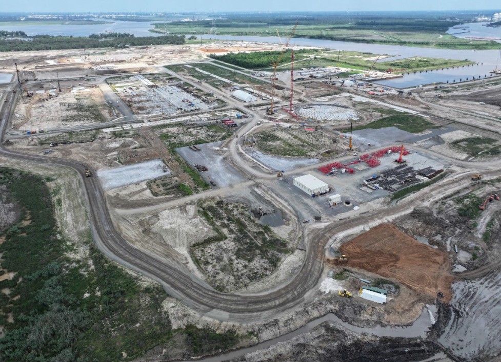 Great Lakes clinches Louisiana LNG dredging gig