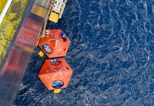 NYK LNG carrier rescues 11 people in Atlantic Ocean