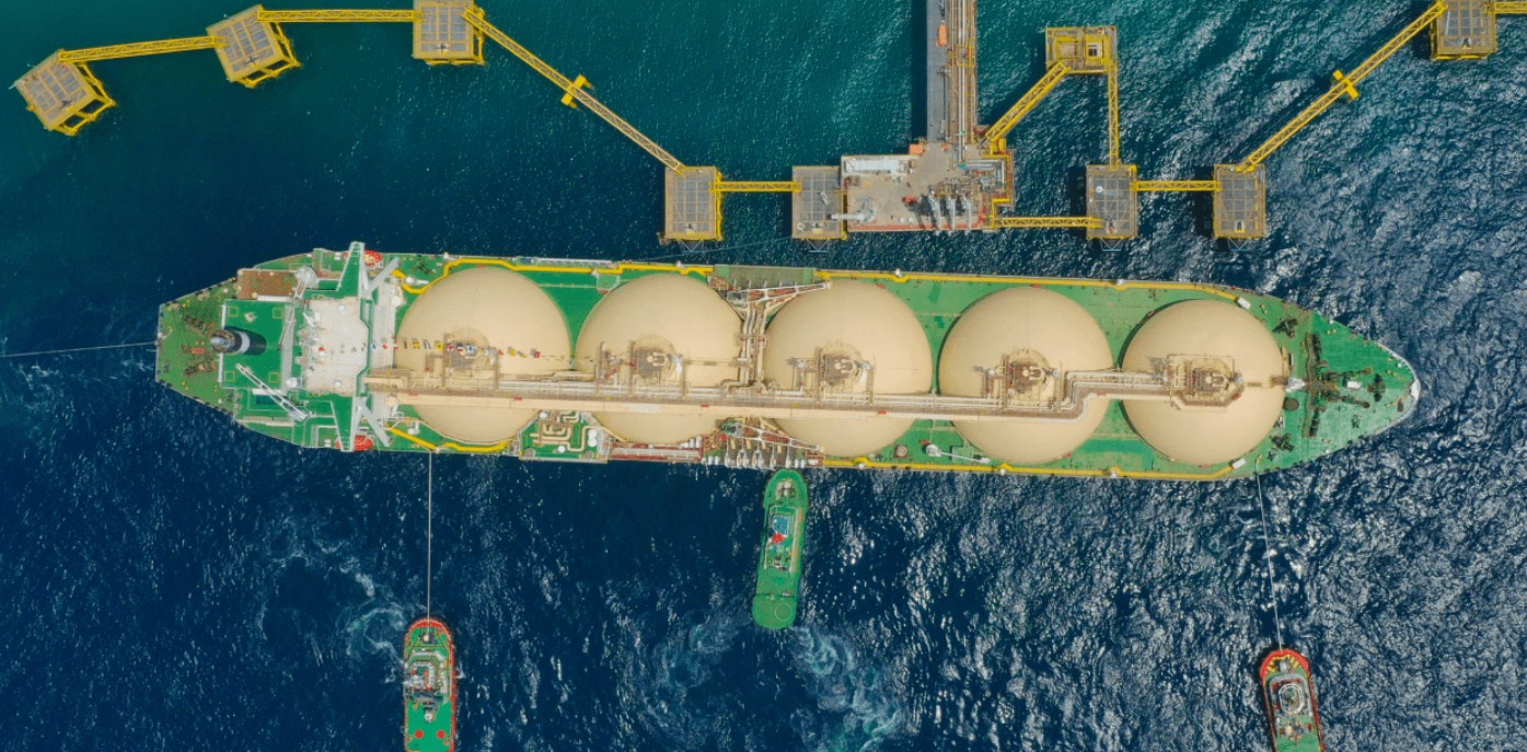 Adnoc L&S sells two steam LNG carriers for scrap