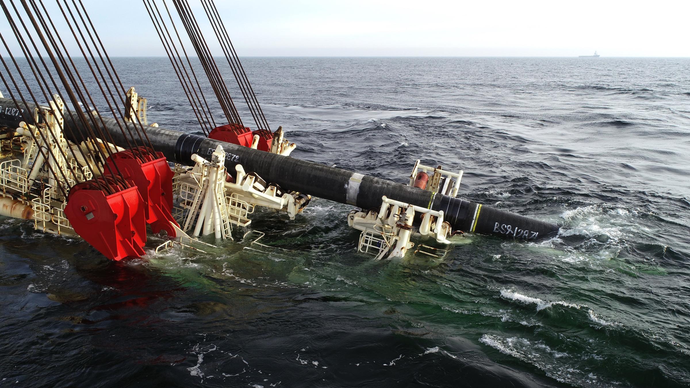 Boskalis, Allseas score Taiwan LNG pipeline gig
