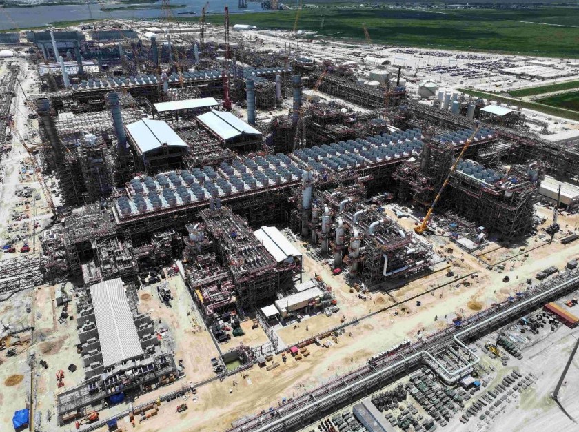 Golden Pass LNG gets new FERC approval as commissioning progresses