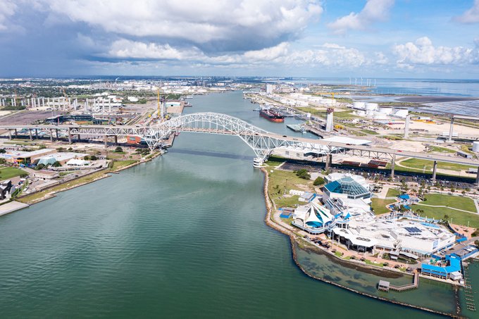 Port of Corpus Christi H1 LNG volumes rise 10.8 percent
