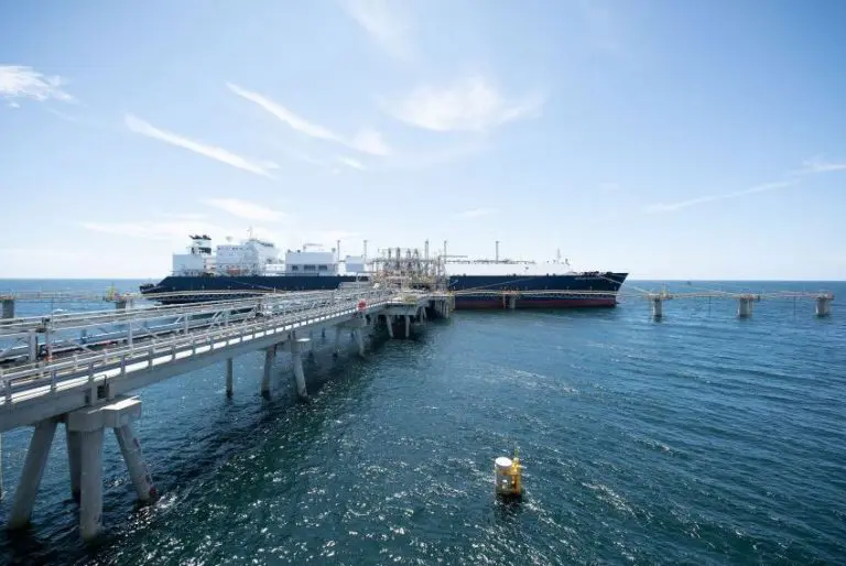 Santos inks LNG supply deal with QatarEnergy's trading unit