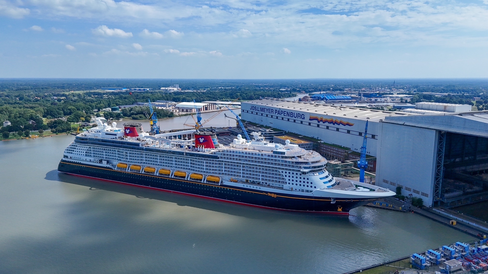 Meyer Werft launches Disney’s third LNG-powered newbuild