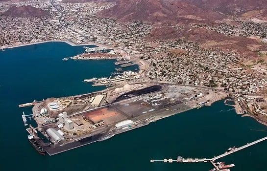 Amigo LNG awards marine facilities contract